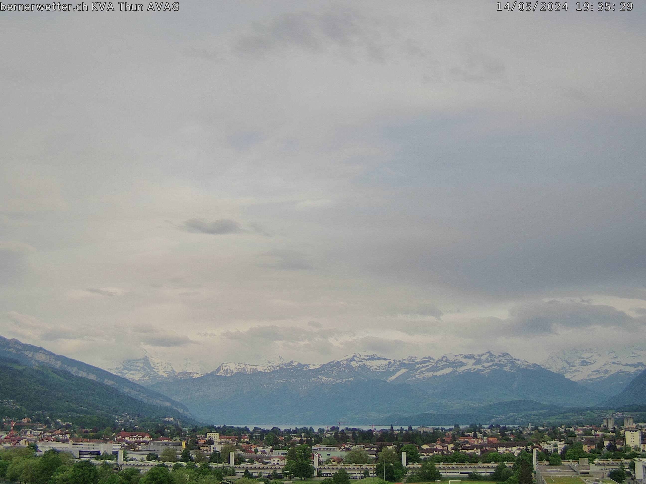 Wetterkamera in Thun, Sicht auf Berner Alpen und Jura