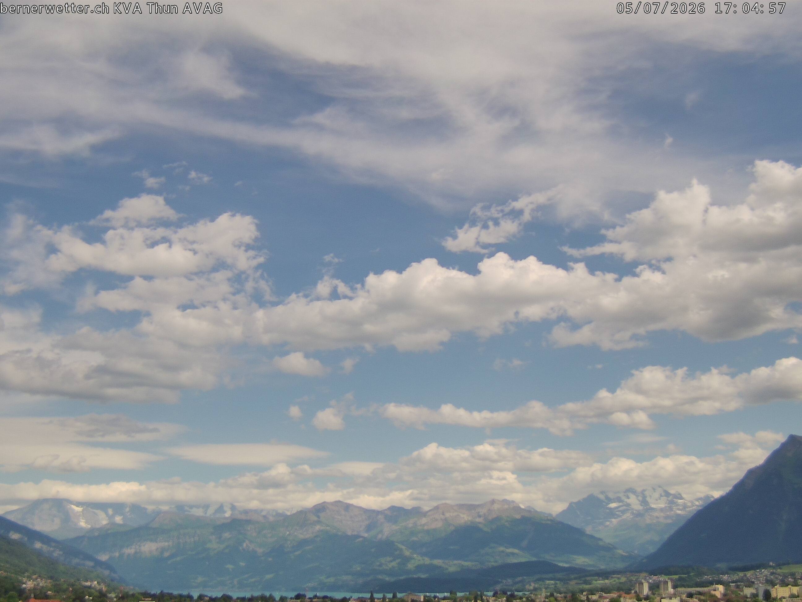 Wetterkamera in Thun, Sicht auf Berner Alpen und Jura